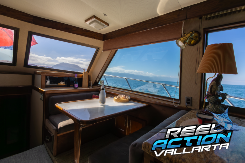 reel-action-vallarta-dining-room.jpg